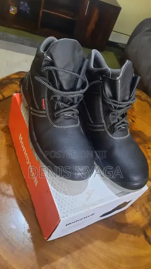 Honeywell Safety Boots Black Size 46