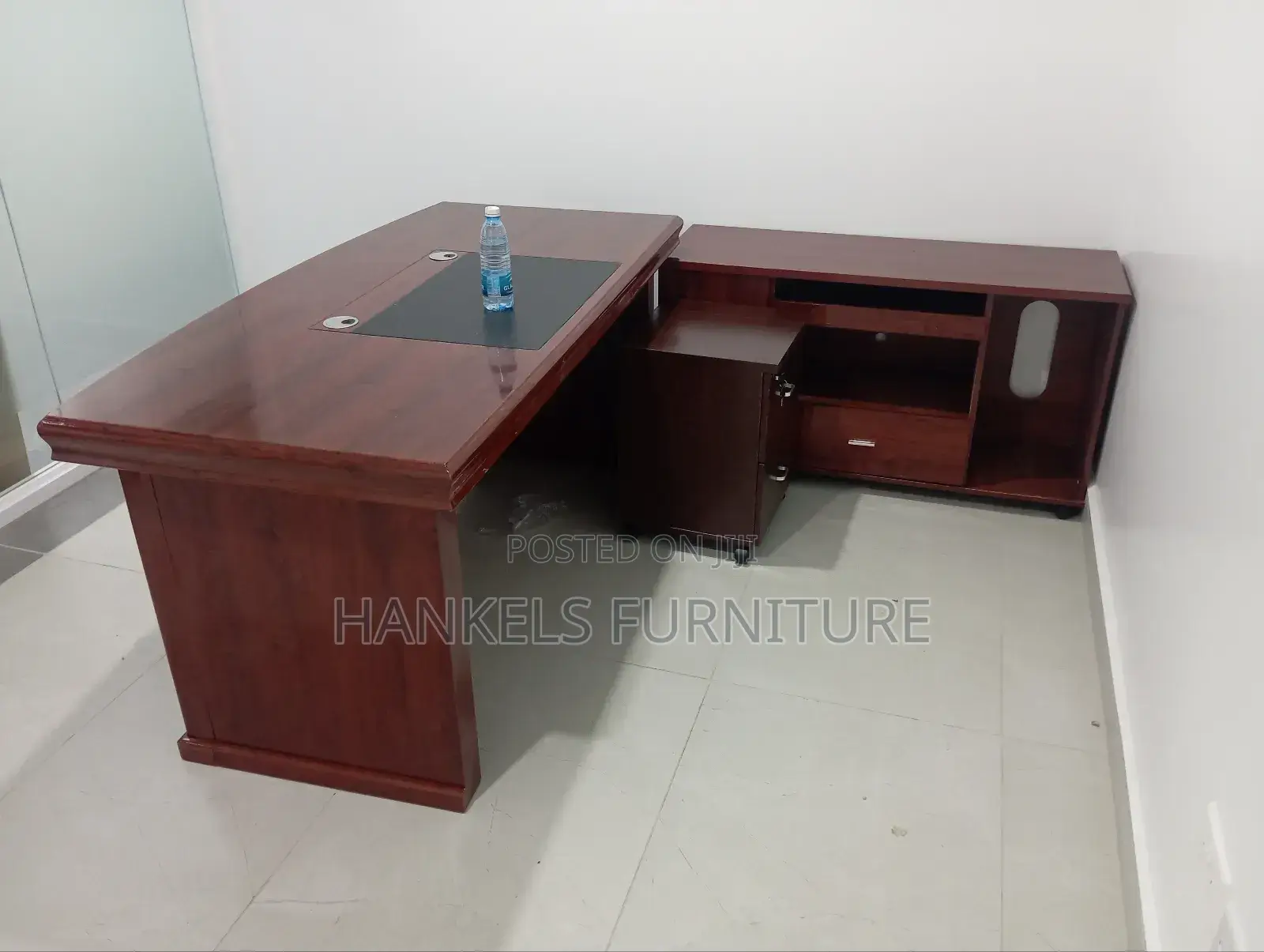 Executive Manager Desk (1.6m)