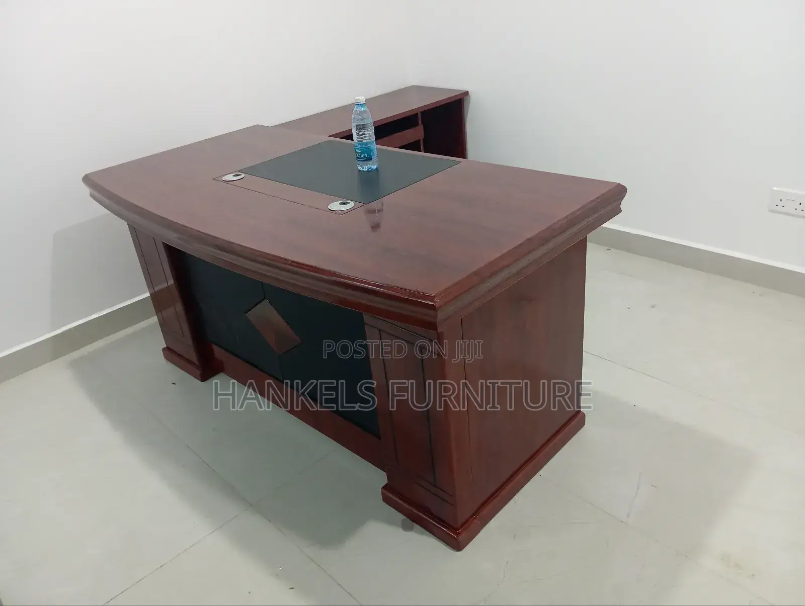 Executive Manager Desk (1.6m)