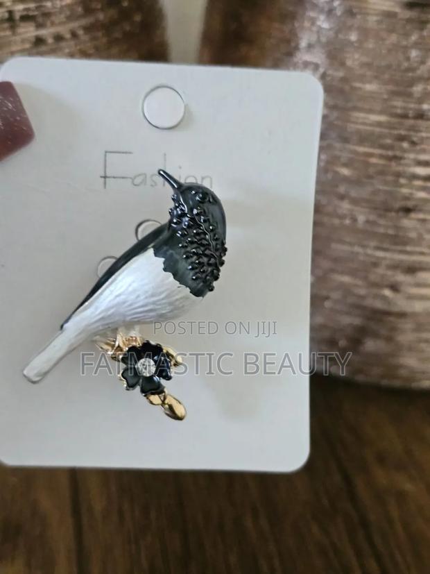 Bird Brooch - main view