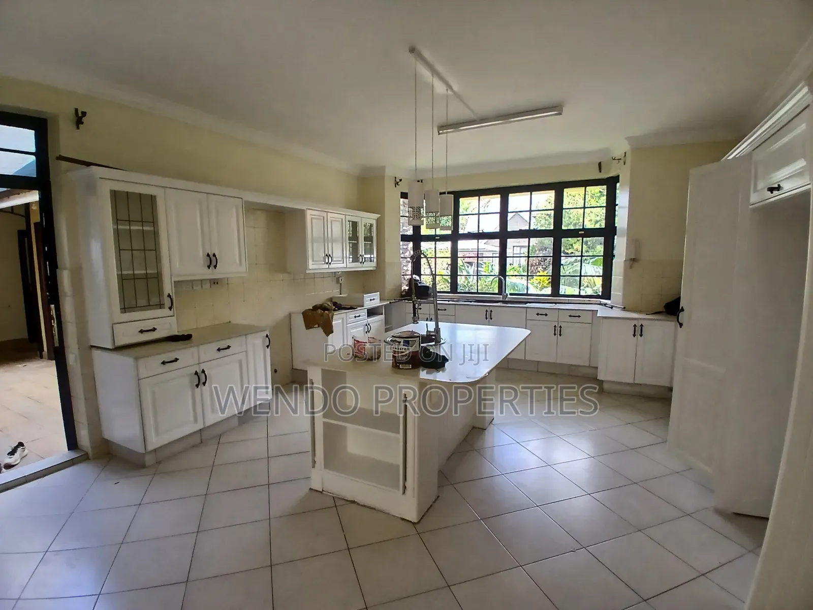 4bdrm Villa in Karen for rent