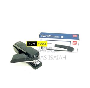 Deli 360° Rotatable Swivel Stapler - thumbnail 2