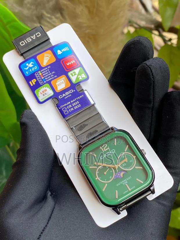 Casio Chronograph - thumbnail 4