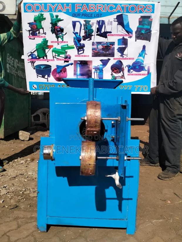 Soap Plodder Machine - thumbnail 3