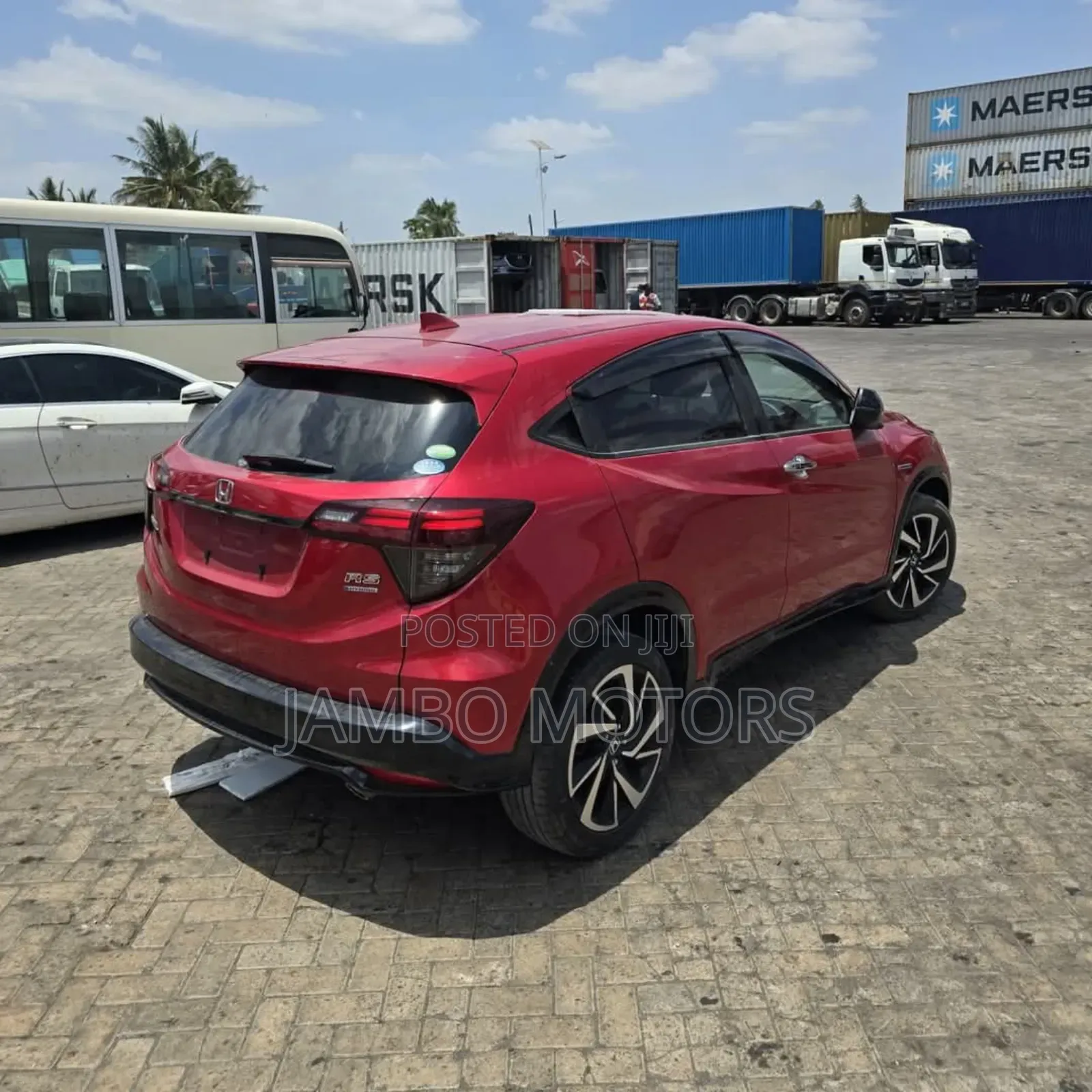 Honda Vezel 1.5 Hybrid 2WD 2019 Red