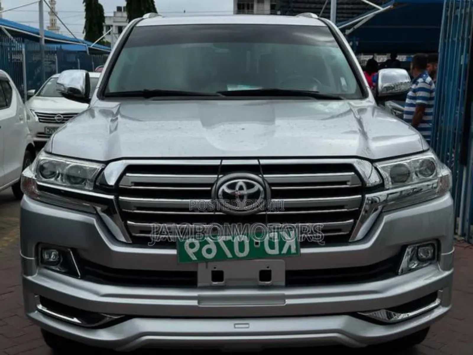 Toyota Land Cruiser 4.5 V8 TD 2019 Silver