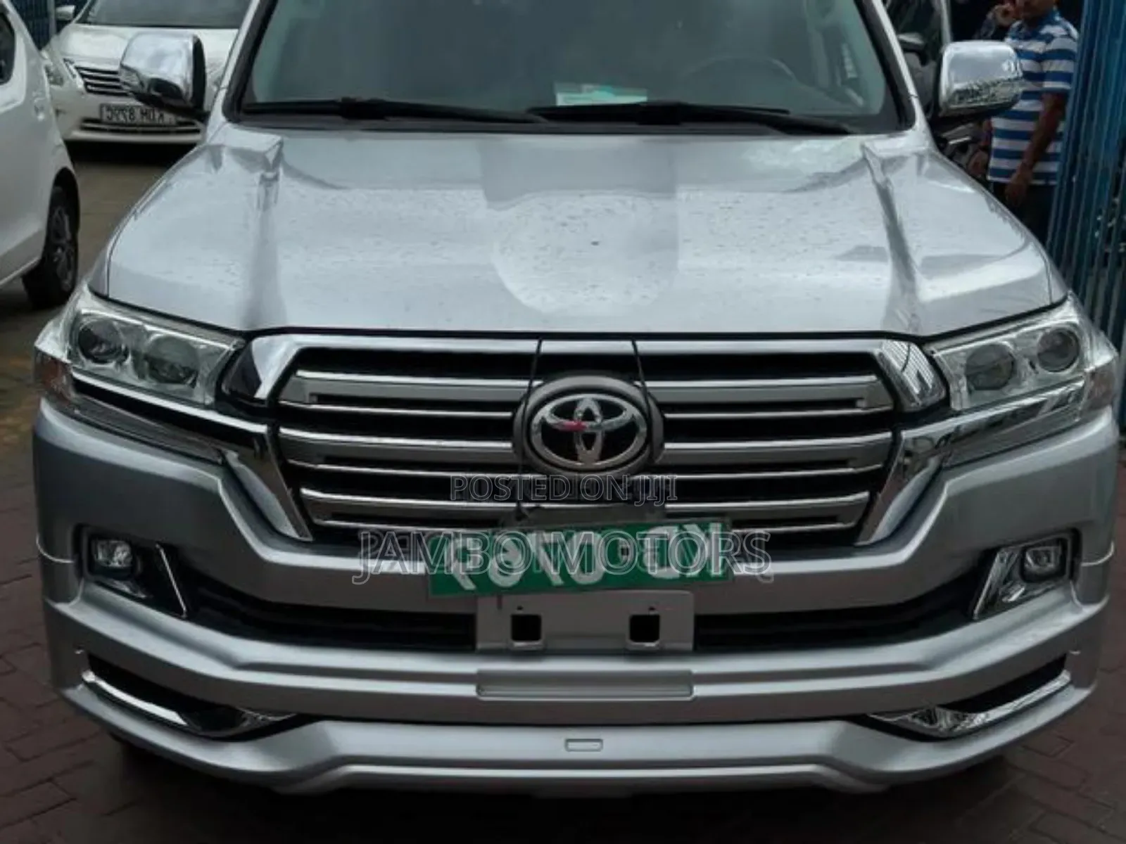 Toyota Land Cruiser 4.5 V8 TD 2019 Silver