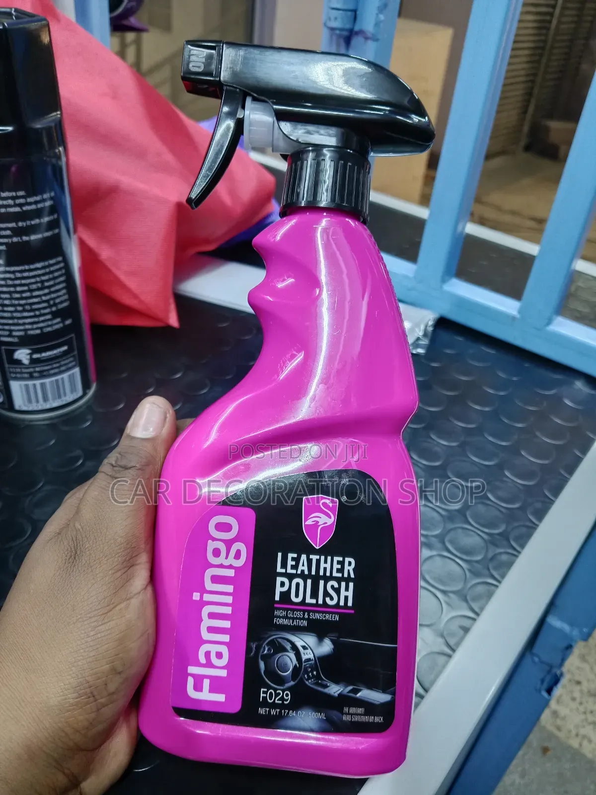 High Gloss Flamingo Leather Polish for Seats or Dashboard