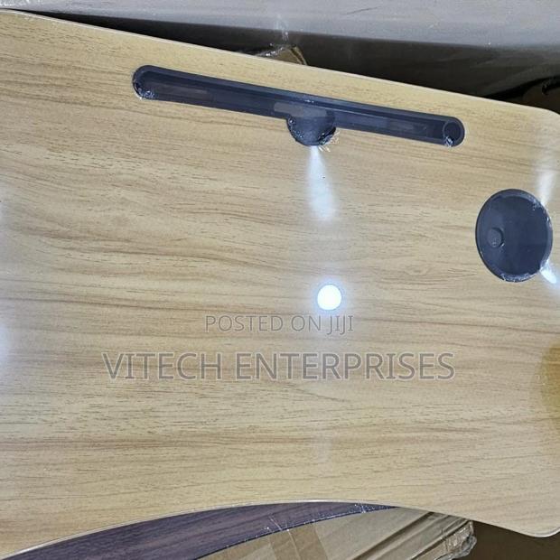 Breakfast Table/Work Table - main view