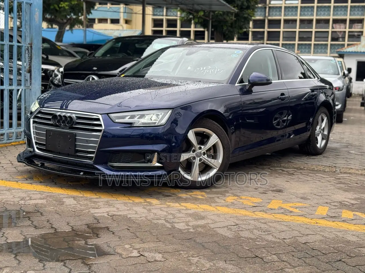 Audi A4 2.0T Premium AWD quattro 2019 Purple