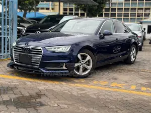 Audi A4 2.0T Premium AWD quattro 2019 Purple