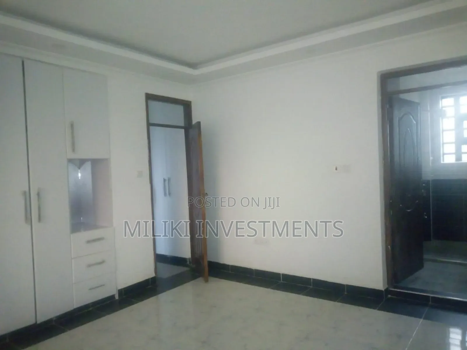 5bdrm Maisonette in Membley Estate for sale