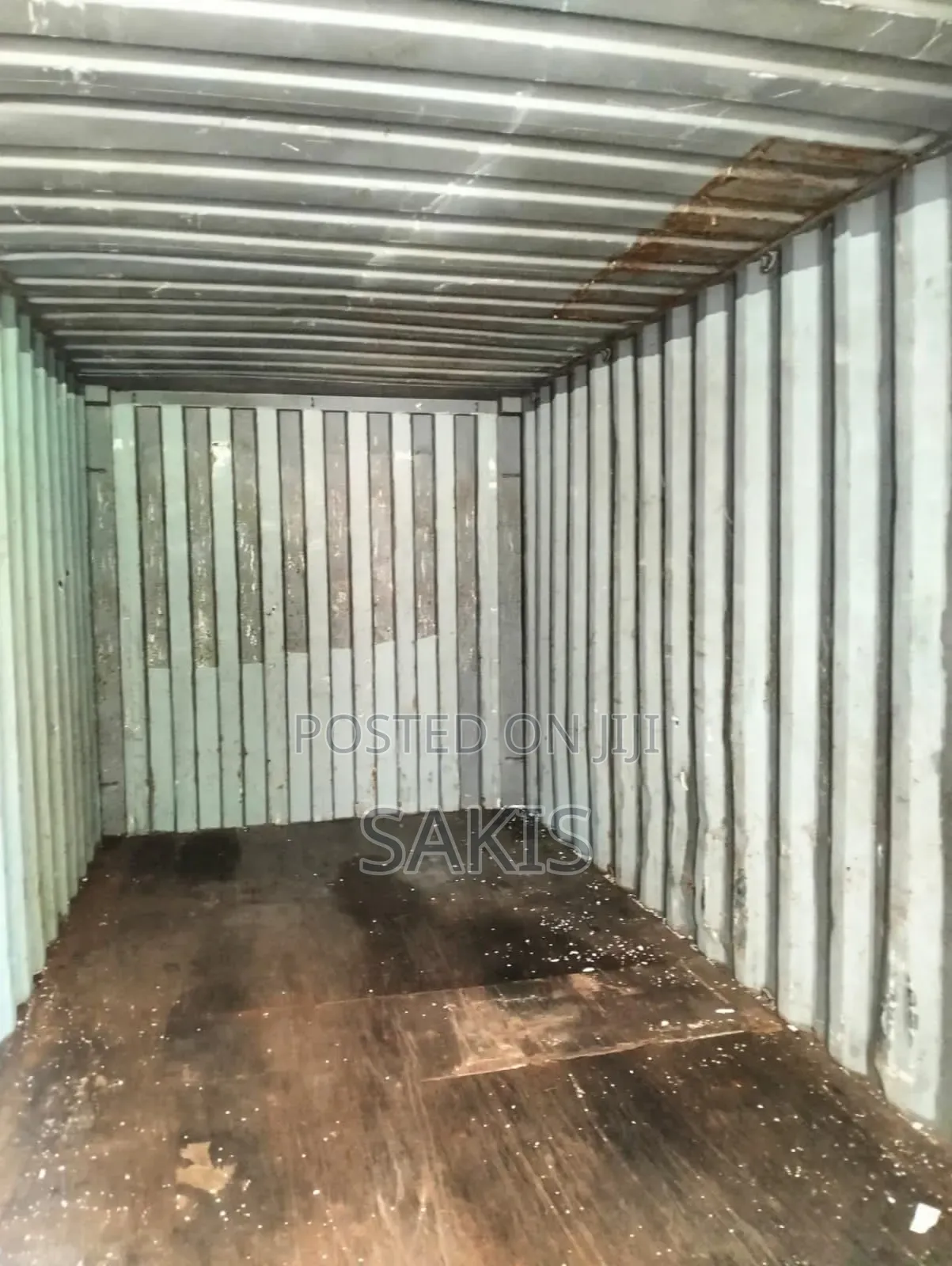 20ft Dry Shipping Containers Available In Plenty!