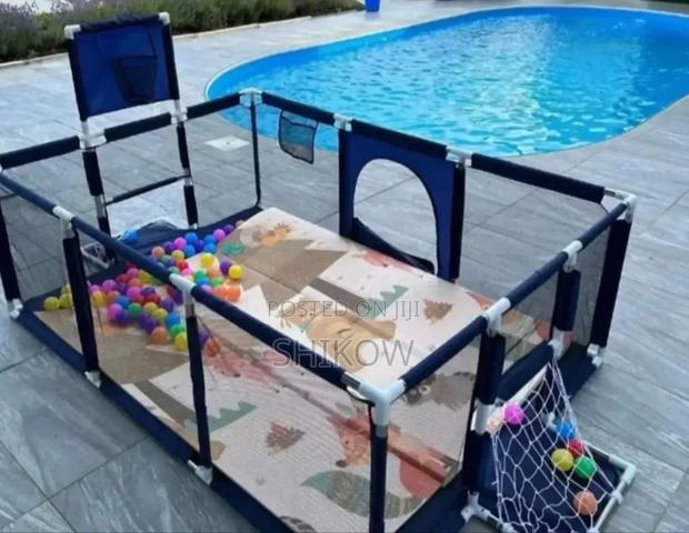 Rectangular Playfence