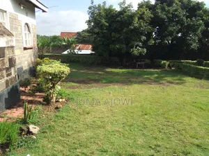 3bdrm Bungalow in Nkoroi for sale