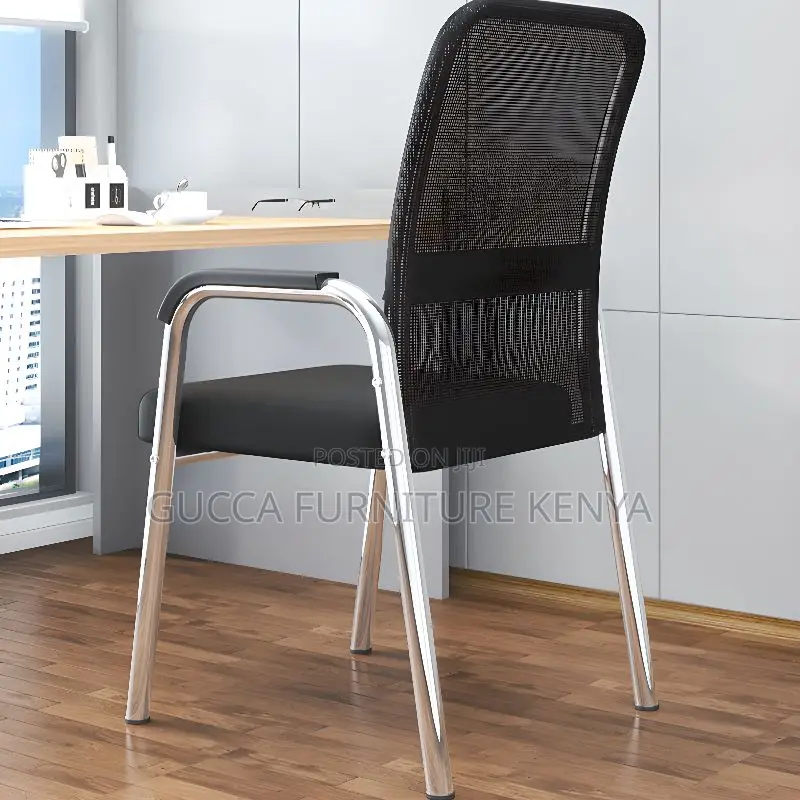 Office Chairs:Simple Task Chair With Back for Meeting Room