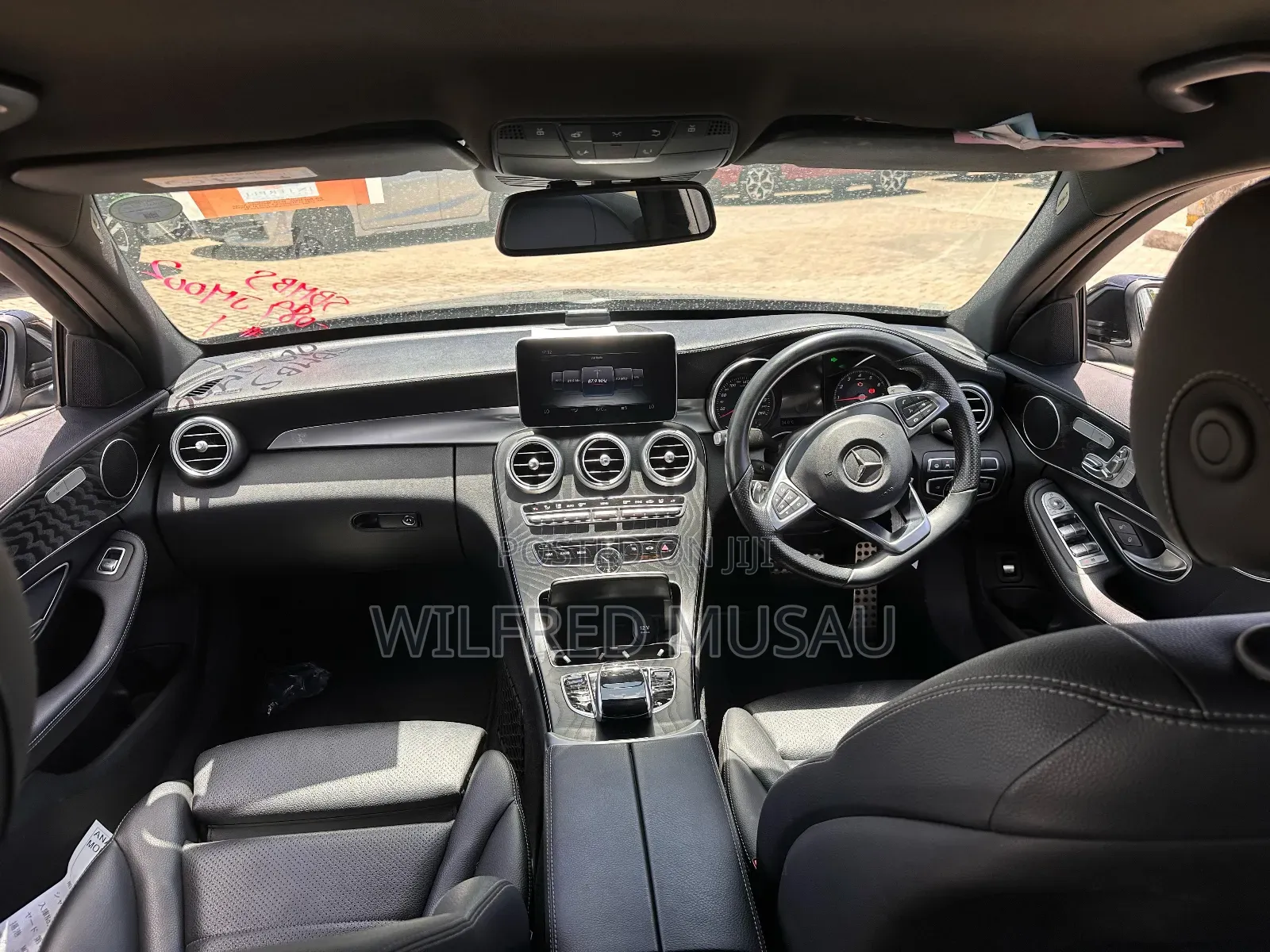 Mercedes-Benz C200 2018 Black