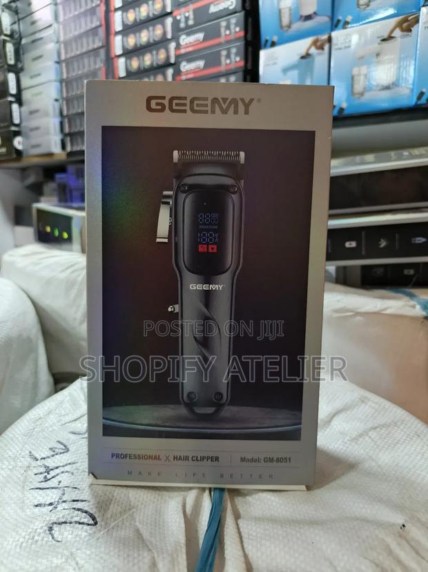Geemy Propessional Hair Clipper Rechargeable