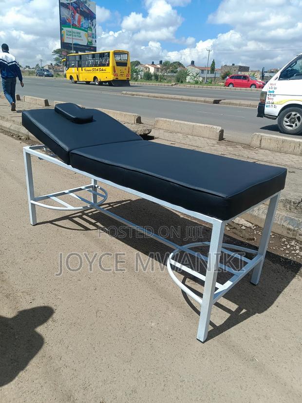 High Quality, Massage Bed, White and Black - main view