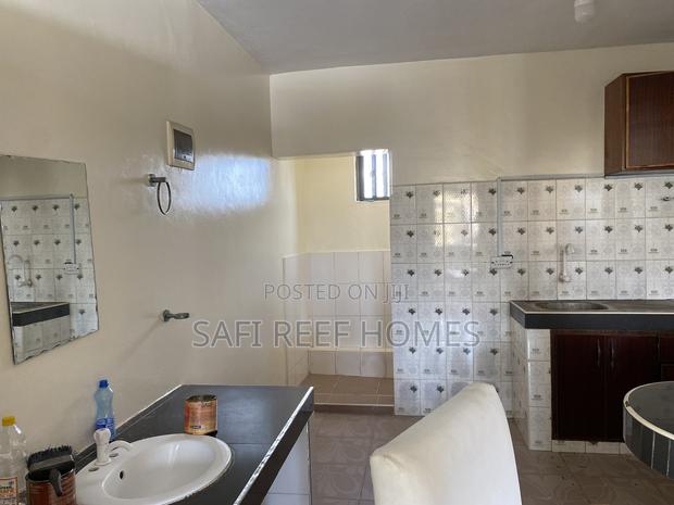 2bdrm Apartment in Nyali for rent - thumbnail 9