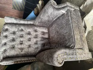 King Size Manicure Chairs