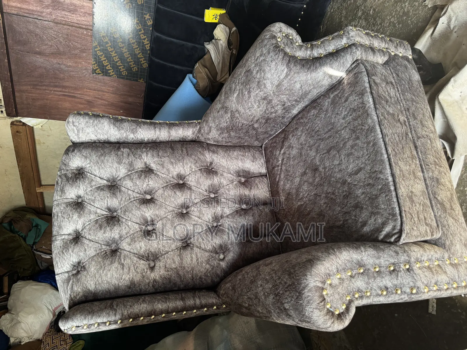 King Size Manicure Chairs