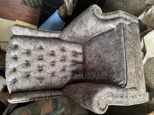 King Size Manicure Chairs