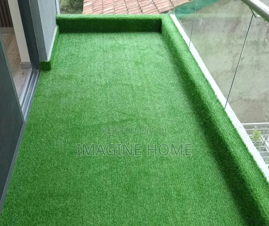 Balcony Floor Artificial Green Grass Carpet