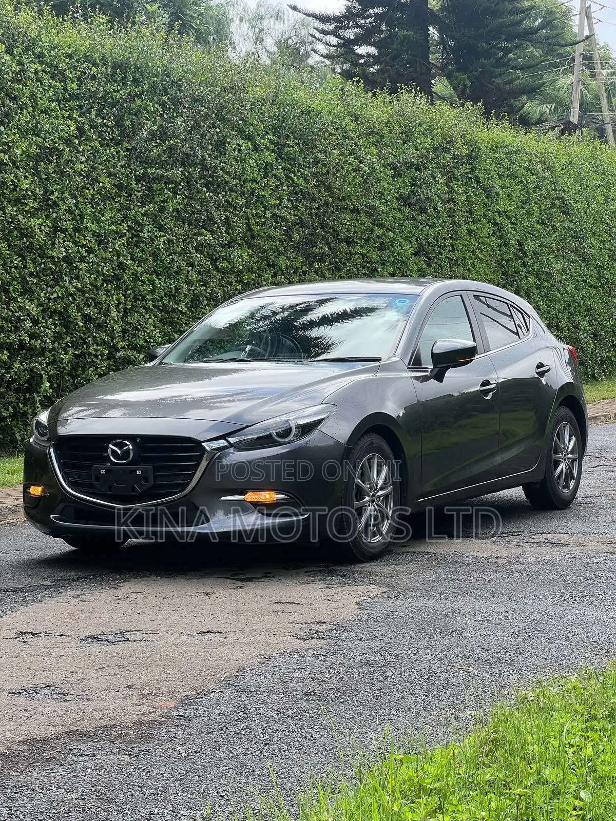 Mazda Axela 2019 Gray
