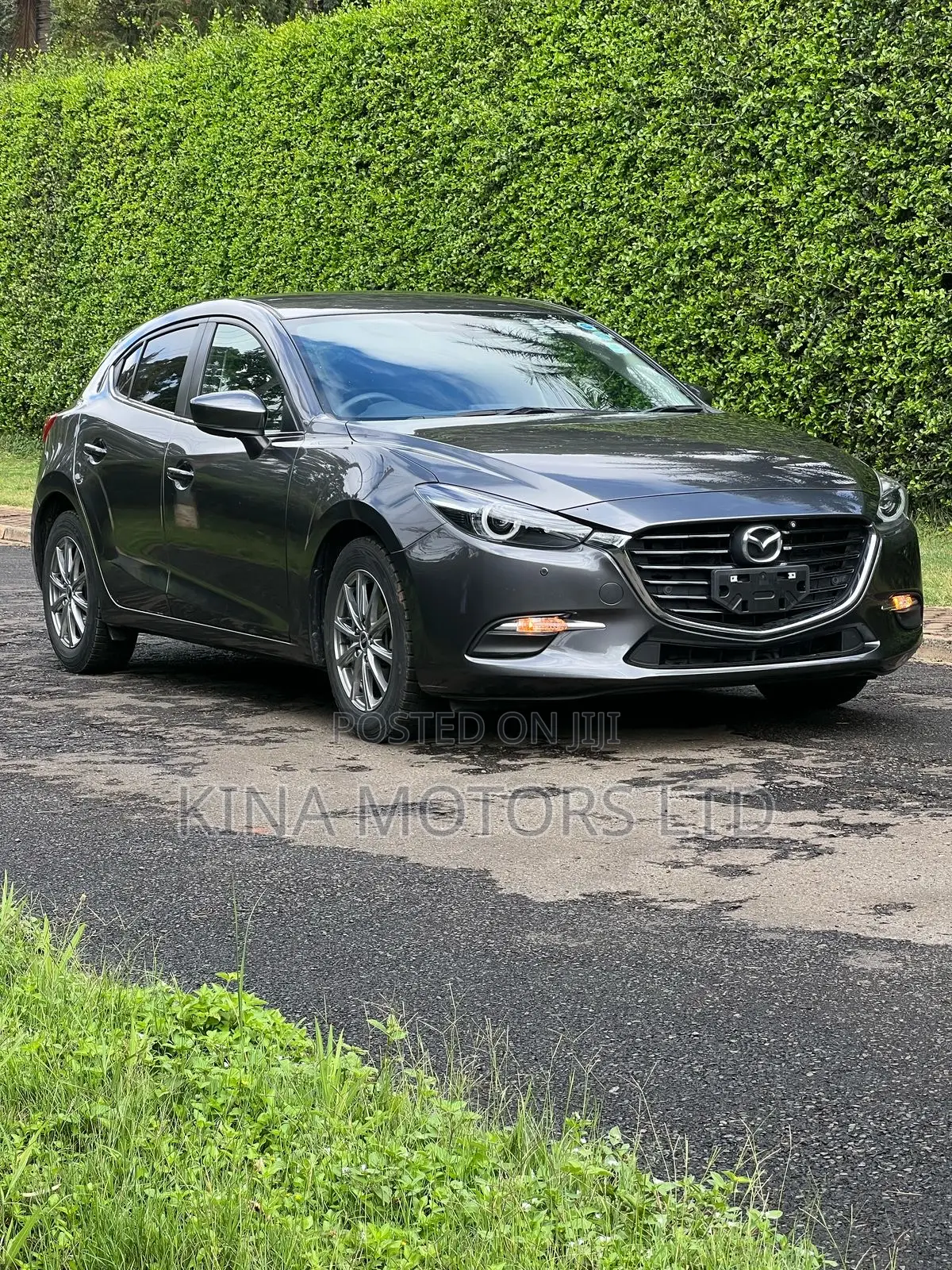 Mazda Axela 2019 Gray