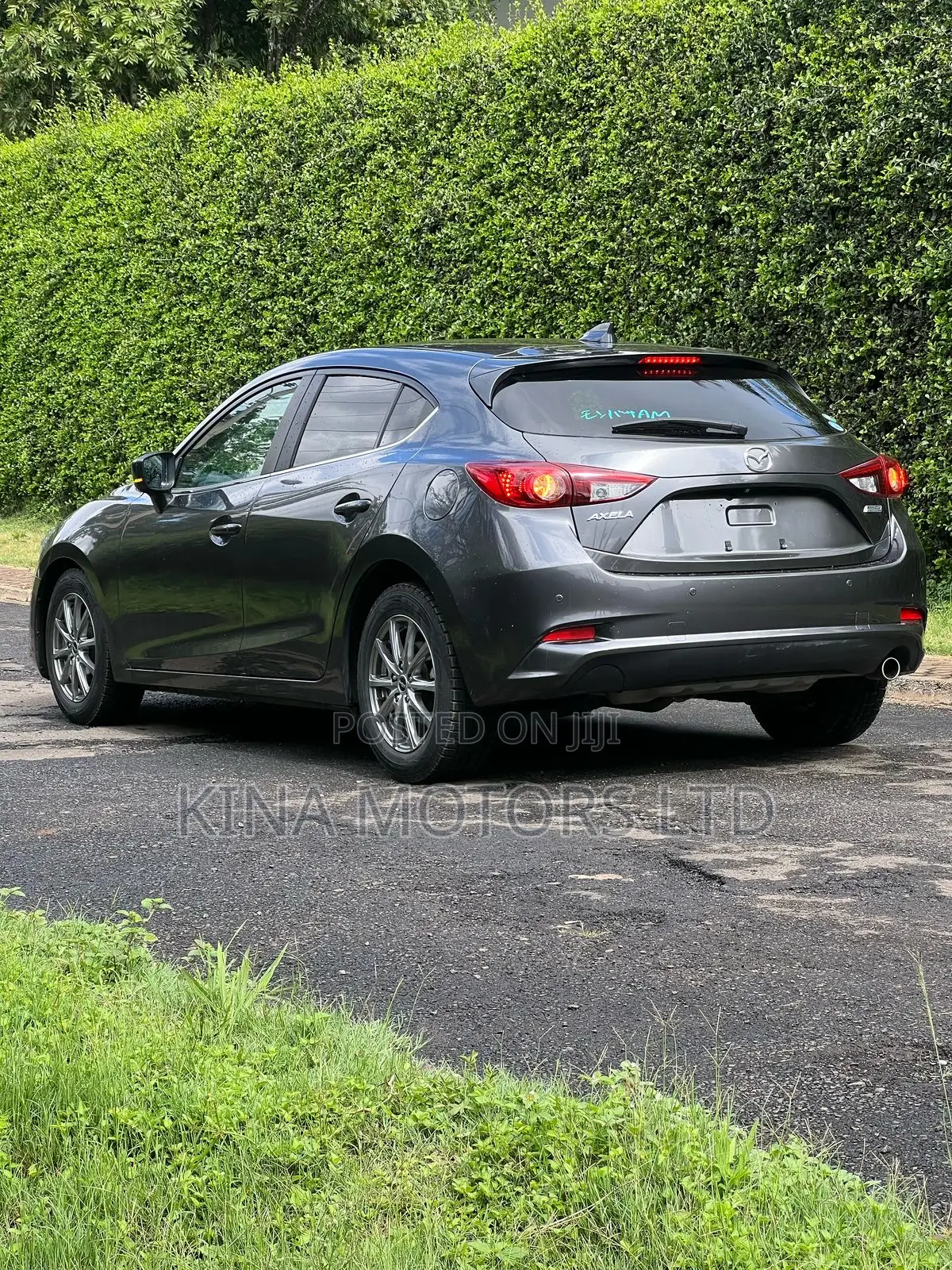 Mazda Axela 2019 Gray