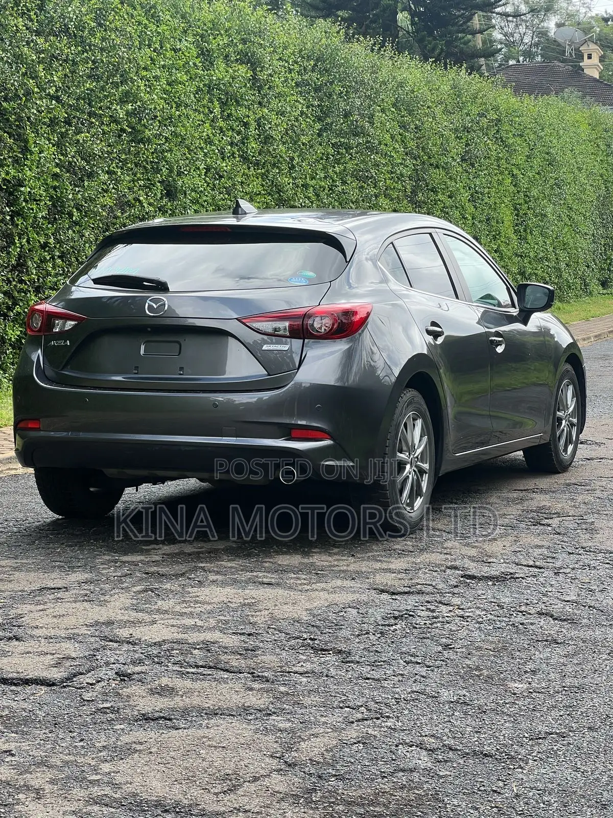 Mazda Axela 2019 Gray