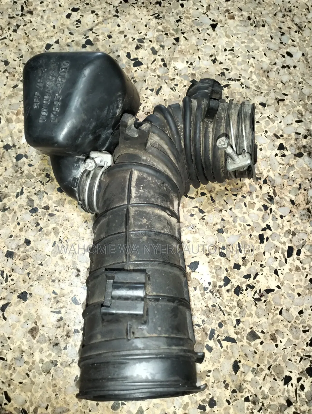 Harrier 2az Aircleaner Pipe