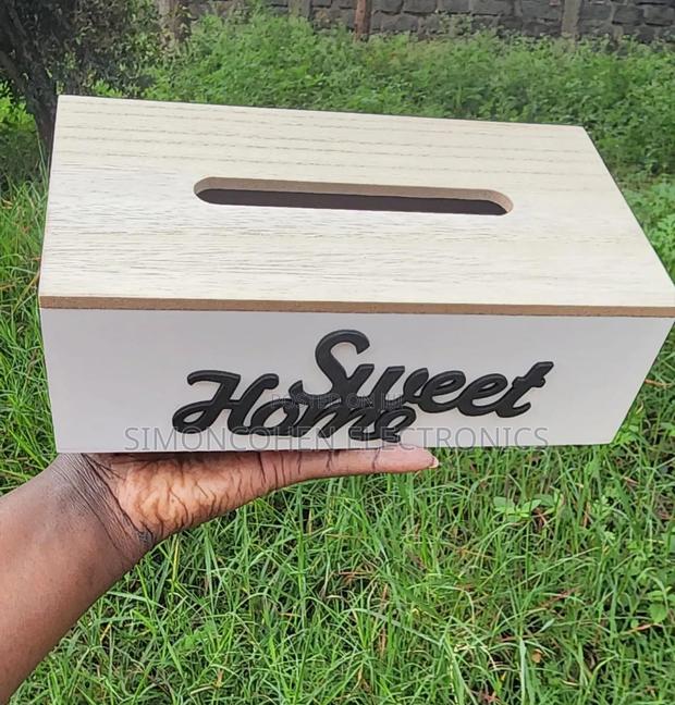 Bamboo Serviette Holder - thumbnail 2