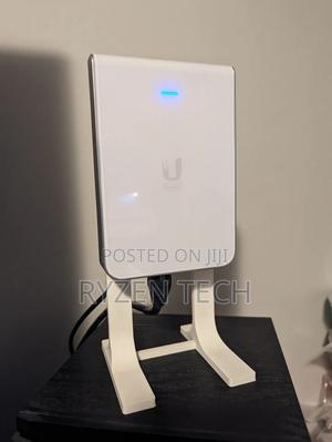 Ubiquiti Unifi U6 in-Wall Access Point - thumbnail 2