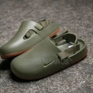 Nike Calm Mule Slide Size: 40 to 45
