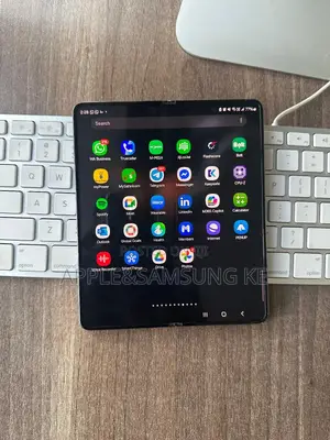 Samsung Galaxy Z Fold4 256 GB Gold
