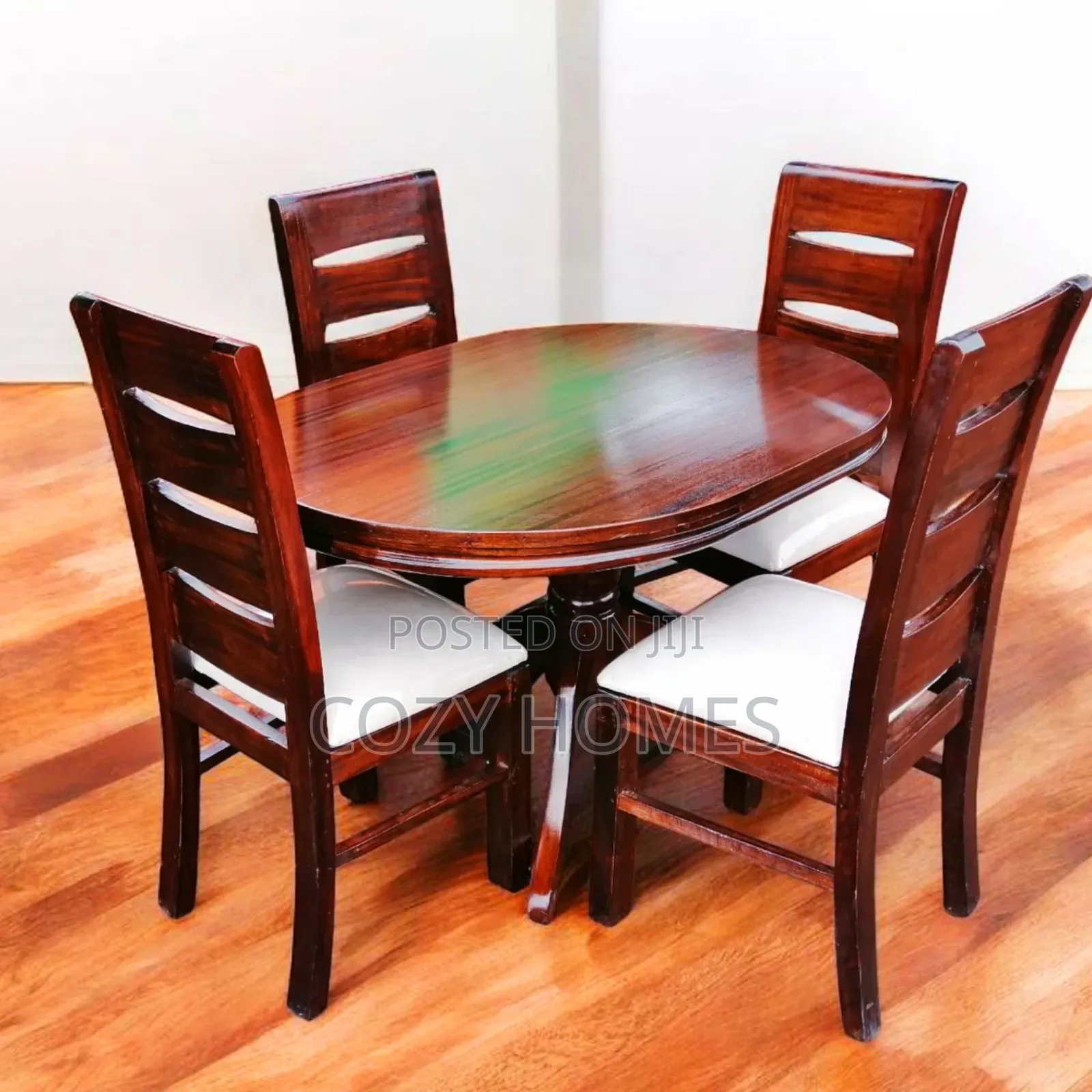 Dining Set, Cushy 4 Seater Dining Set