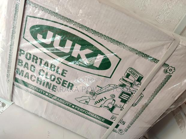 Bag Closer Machine - thumbnail 3