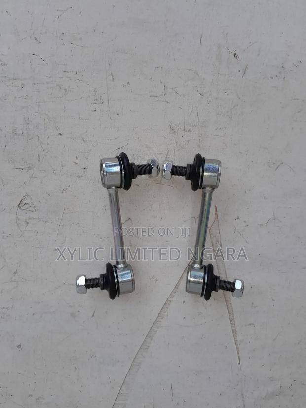 Toyota 110,100 Rear Stabilizer Links