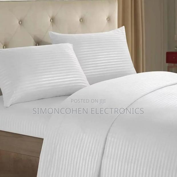 White Cotton Stripped Bedsheets - main view