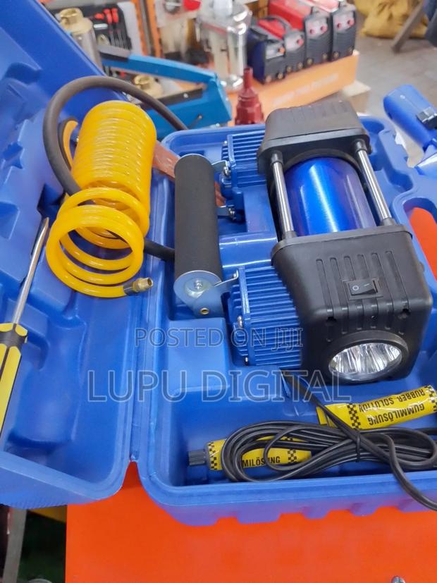 Quality Car Jump Starter - main view