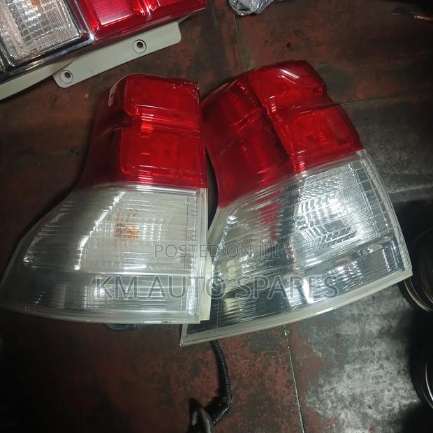 Toyota Land Cruiser Prado J150 Tail Light. - thumbnail 2