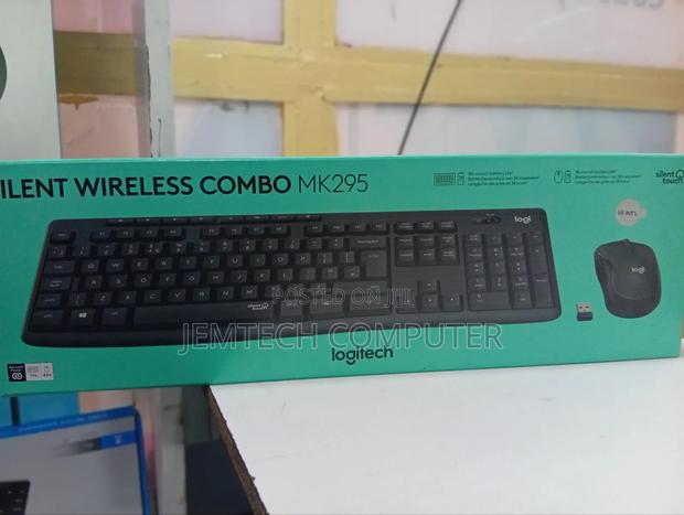 Logitech Mk295 Silent Wireless Keyboard and Mouse Combo - thumbnail 2