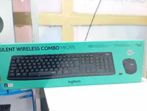 Logitech Mk295 Silent Wireless Keyboard and Mouse Combo
