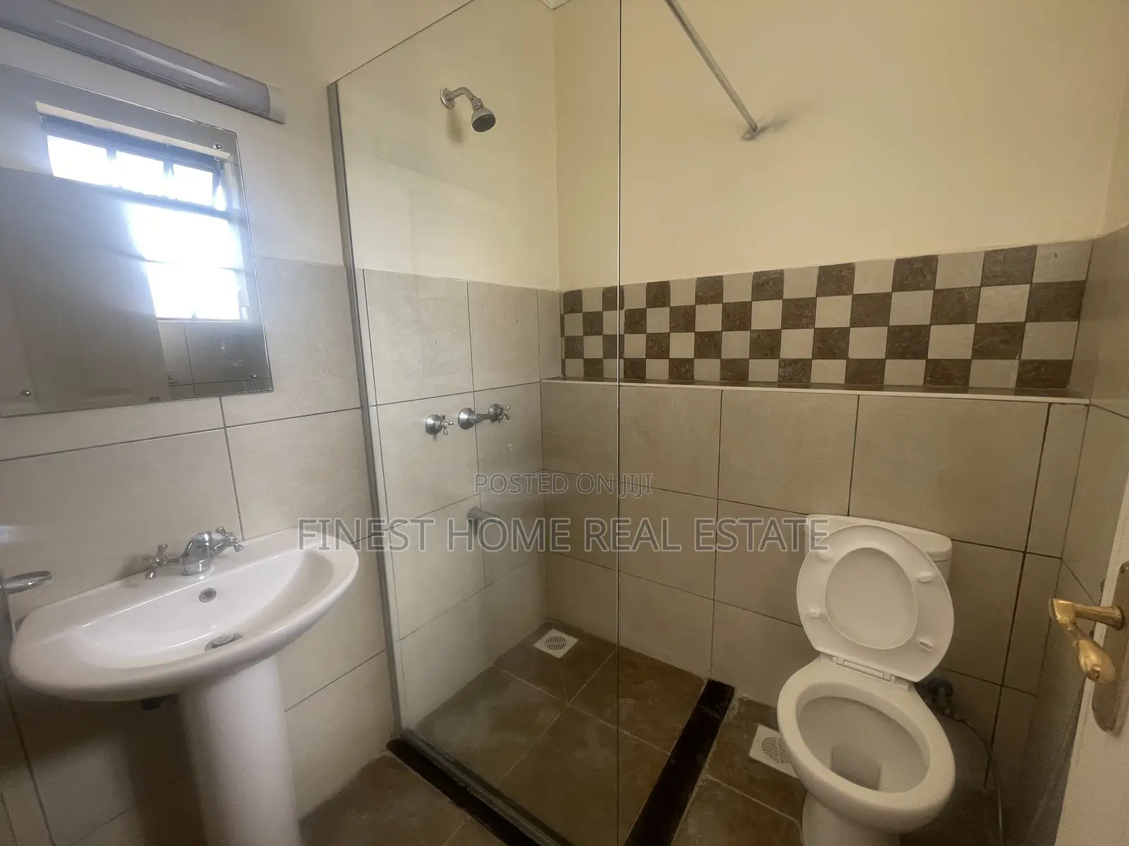 4bdrm Townhouse / Terrace in Chester, Athi River for rent