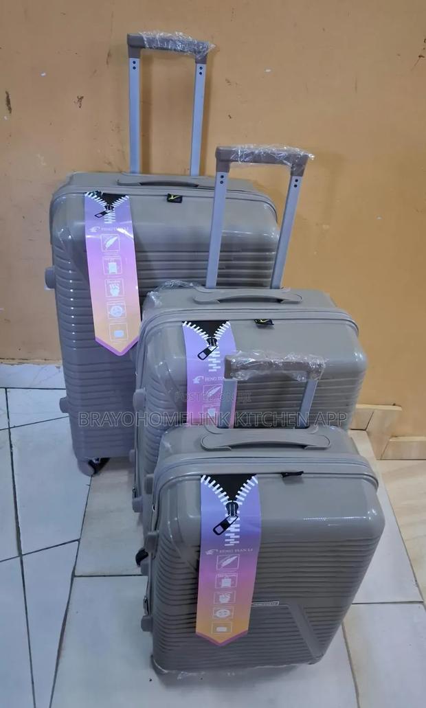*3 in 1 Unbreakable Pp Suitcases - thumbnail 4