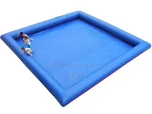 Inflatable Swimming Pools/ Inflãtable Swimmïng Poōls