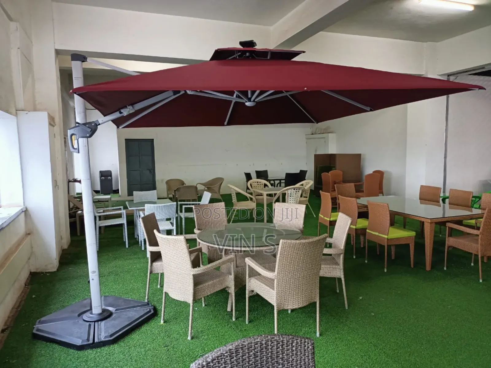 Patio Umbrella* Pătio Umbrèlla/Patìo Ùmbrella"Patiö Umbrêlla