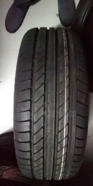 215/65 R16 Hankook Tyre